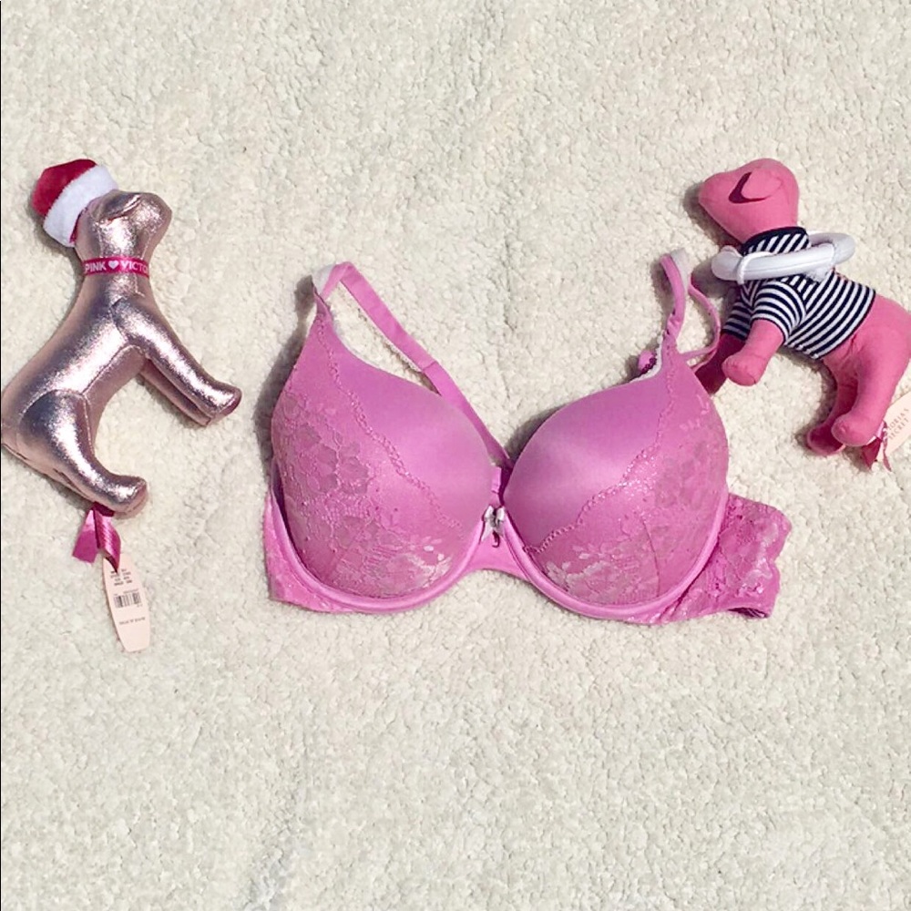 Victoria’s Secret bra